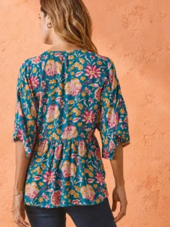 Blouse ample en crêpe fluide