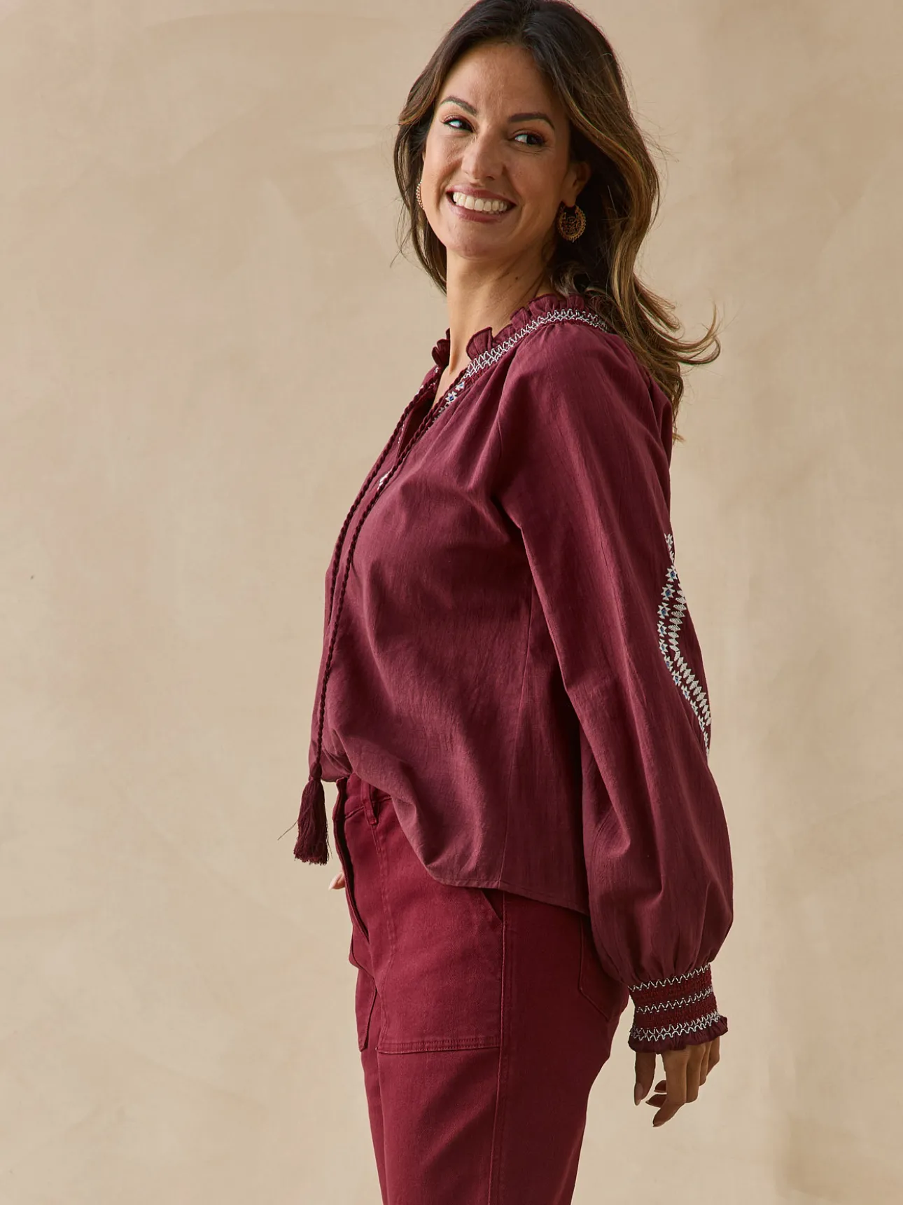 Blouse brodée