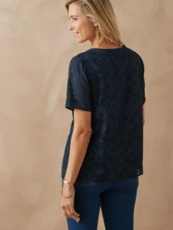 Blouse chic évasée