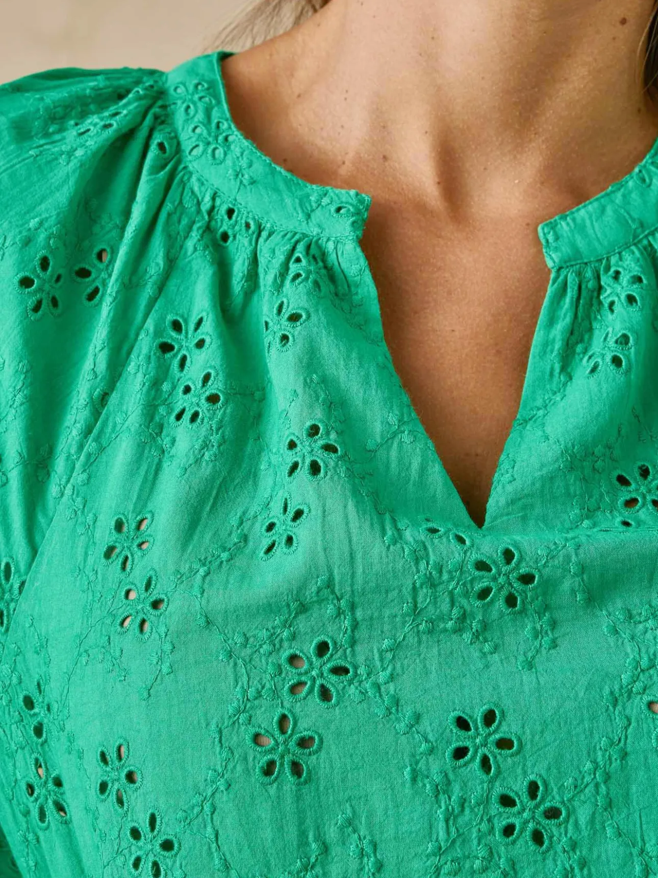 Blouse en broderie anglaise