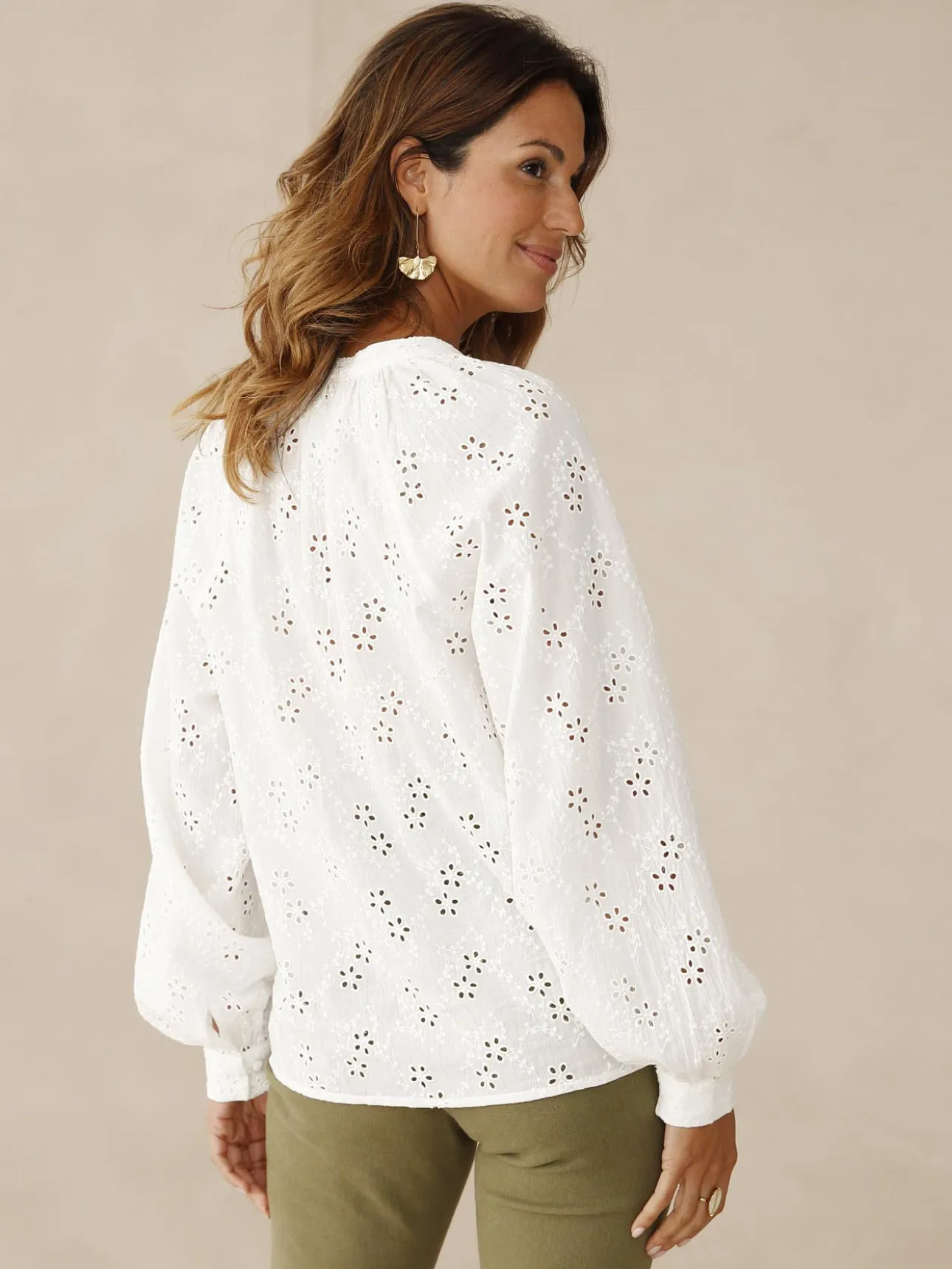 Blouse en broderie anglaise