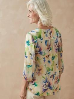 Blouse encolure V