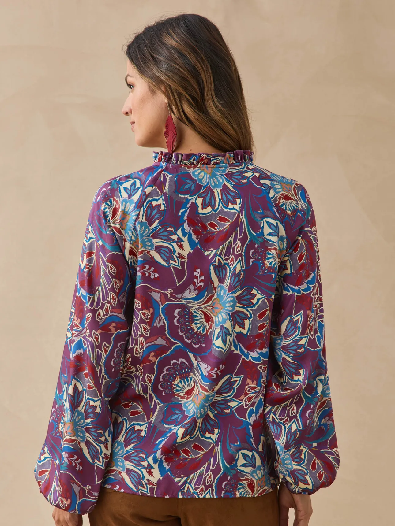 Blouse fluide col volanté
