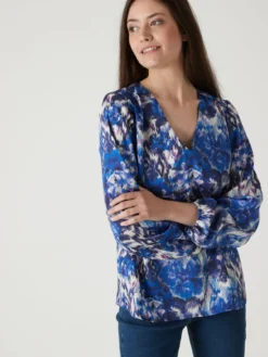 Blouse fluide encolure V