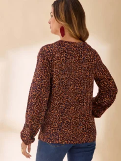 Blouse fluide encolure V