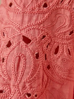 Blouse manches brodées