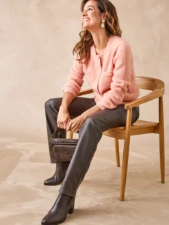 Cardigan chic