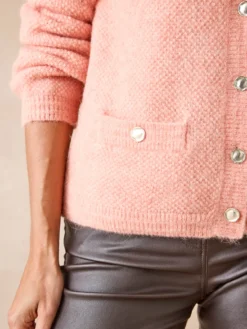 Cardigan chic