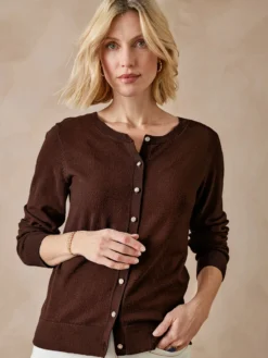 Cardigan raffiné boutons-bijoux