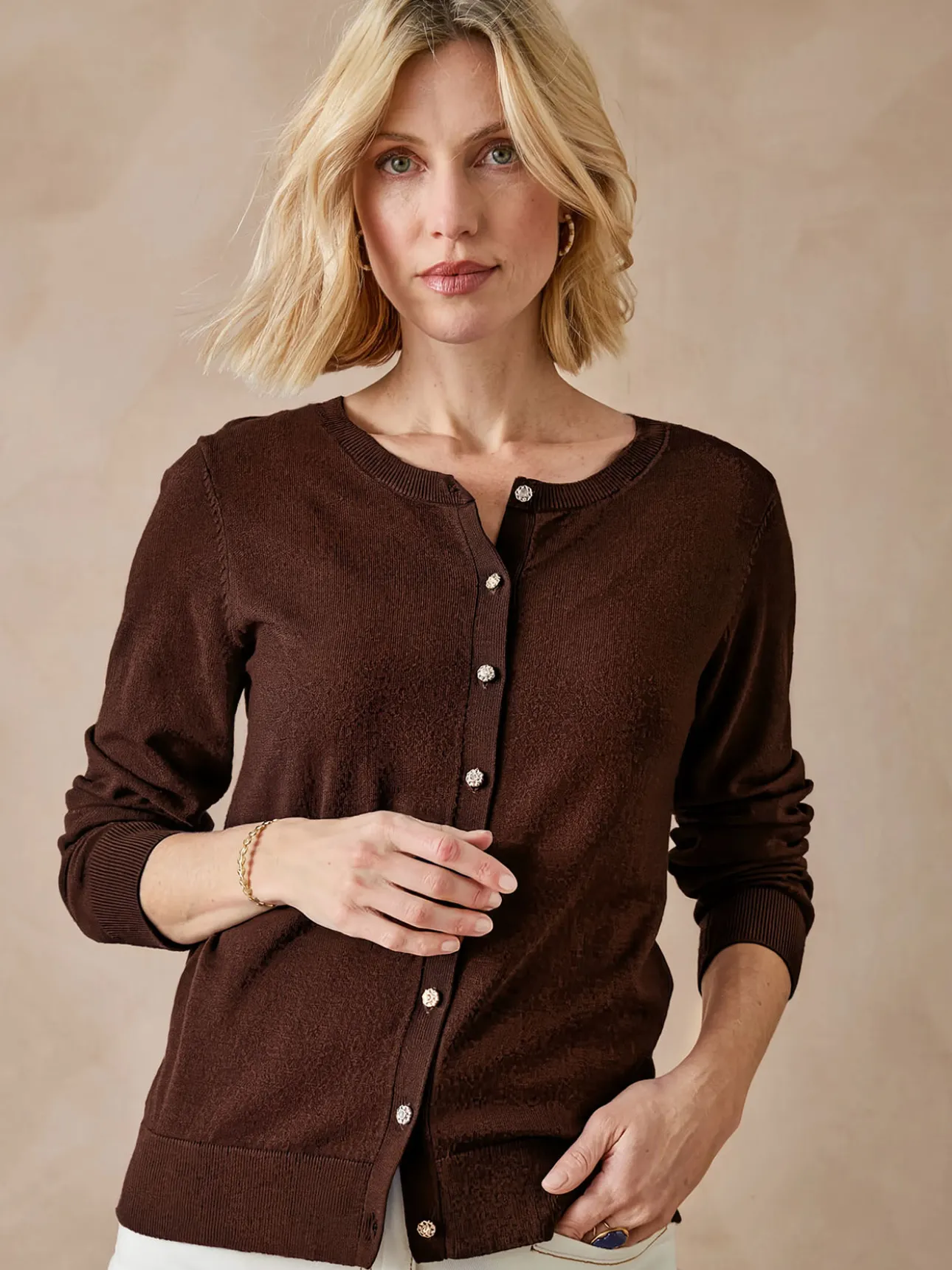Cardigan raffiné boutons-bijoux