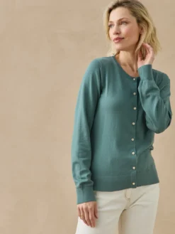 Cardigan raffiné boutons-bijoux