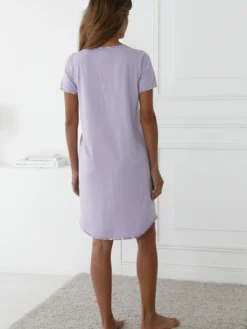 Chemise de nuit courte forme liquette