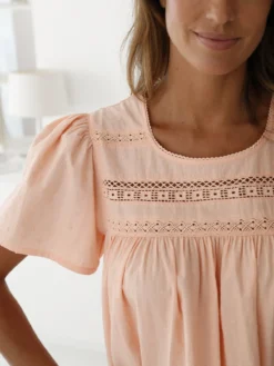 Chemise de nuit évasée en plumetis