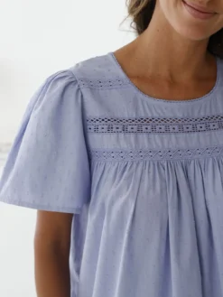 Chemise de nuit évasée en plumetis