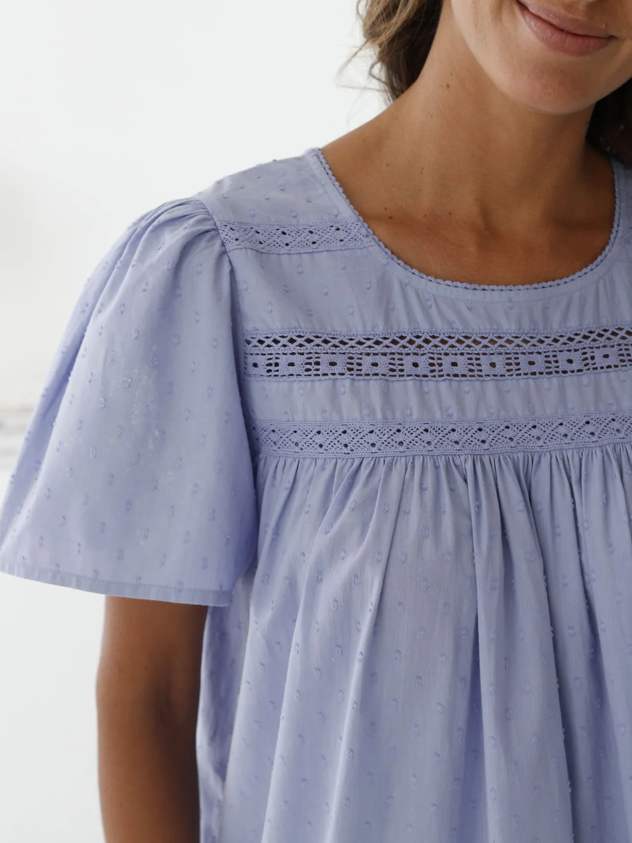 Chemise de nuit évasée en plumetis
