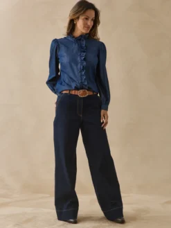 Chemisier volanté en denim