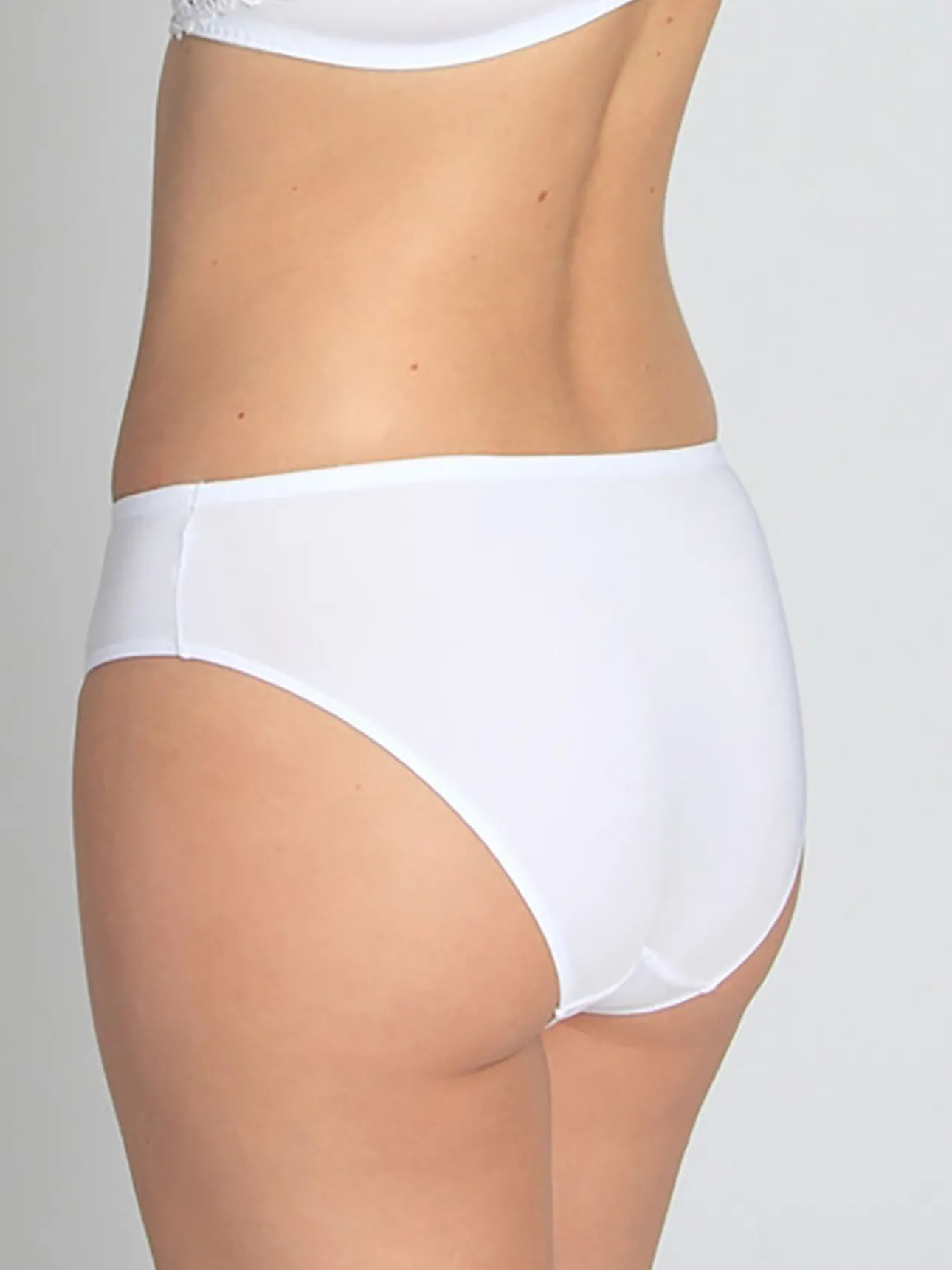 Culotte midi avec dentelle
