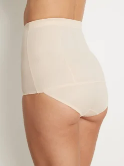 Culotte serre-taille