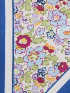 Foulard tour de cou fleuri