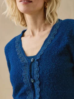 Gilet avec galon dentelle