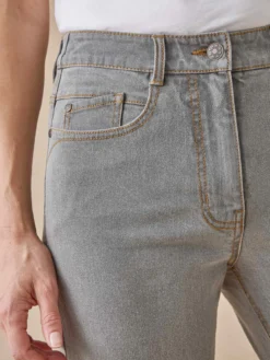 Jean droit taille haute stretch