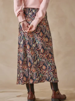 Jupe en satin élastiquée