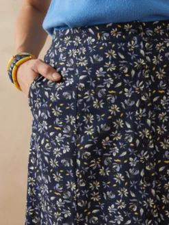 Jupe toute boutonnée