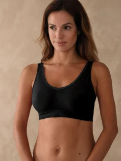 Lot 2 brassières + 1 gratuite dentelle