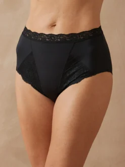 Lot 2 culottes gainantes avec dentelle