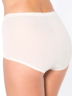 Lot de 3 culottes maxi + 1 gratuite