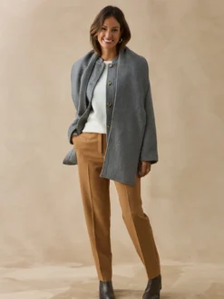 Manteau court écharpe amovible