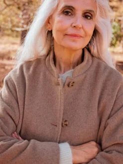Manteau court écharpe amovible