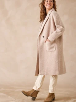 Manteau tissu bouclette