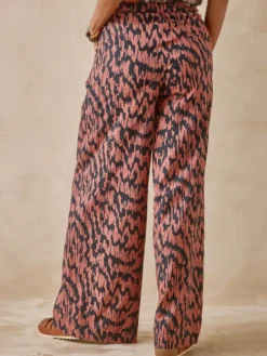 Pantalon large et fluide