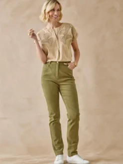 Pantalon 5 poches coupe droite