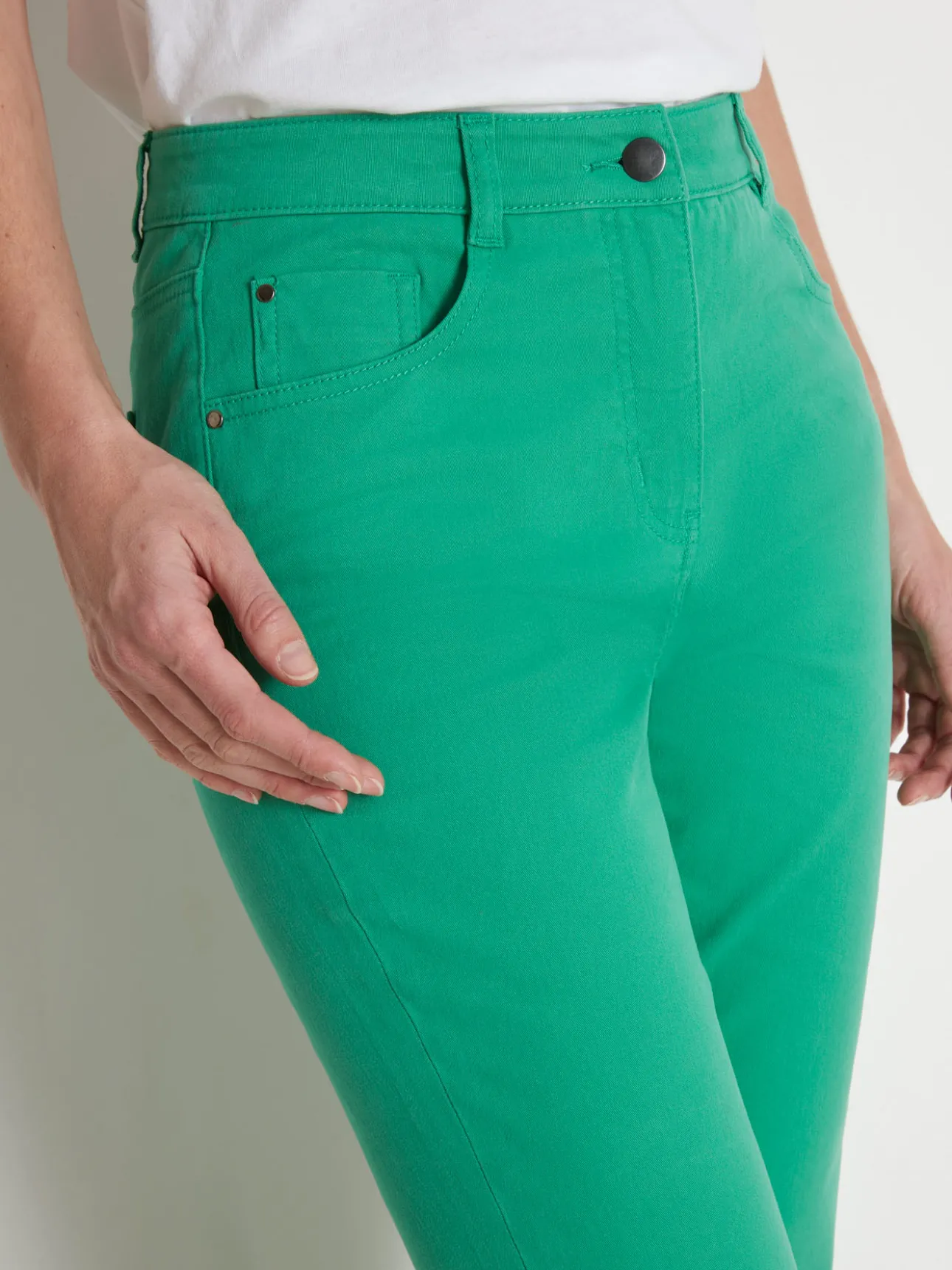Pantalon 5 poches coupe droite