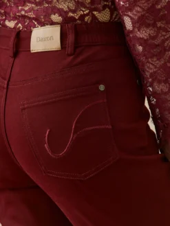 Pantalon 5 poches coupe droite