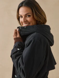Parka fourrée déperlante à capuche