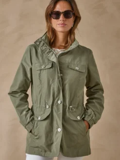 Parka légère déperlante à capuche