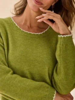Pull classique avec laine col rond