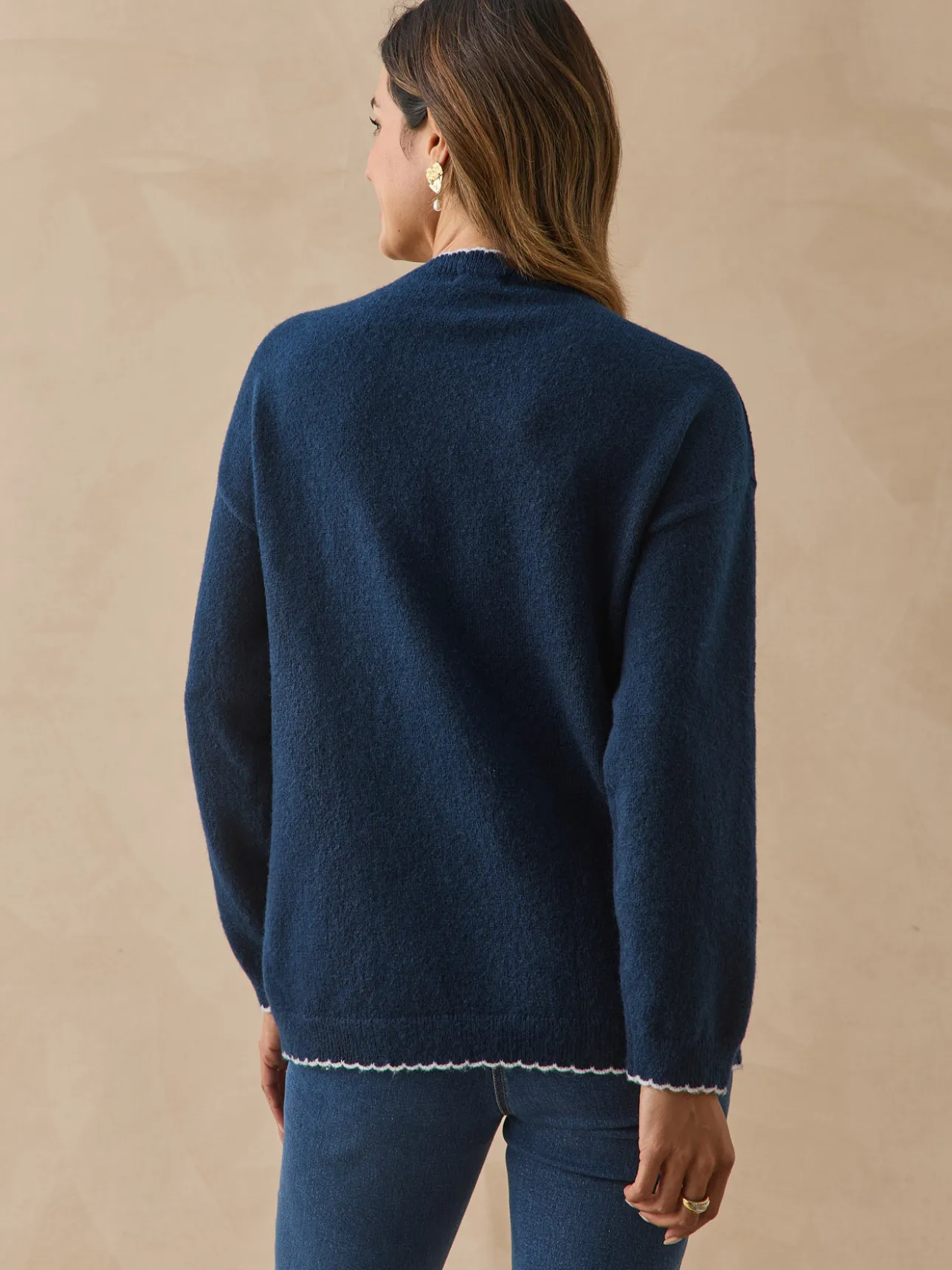 Pull classique avec laine col rond