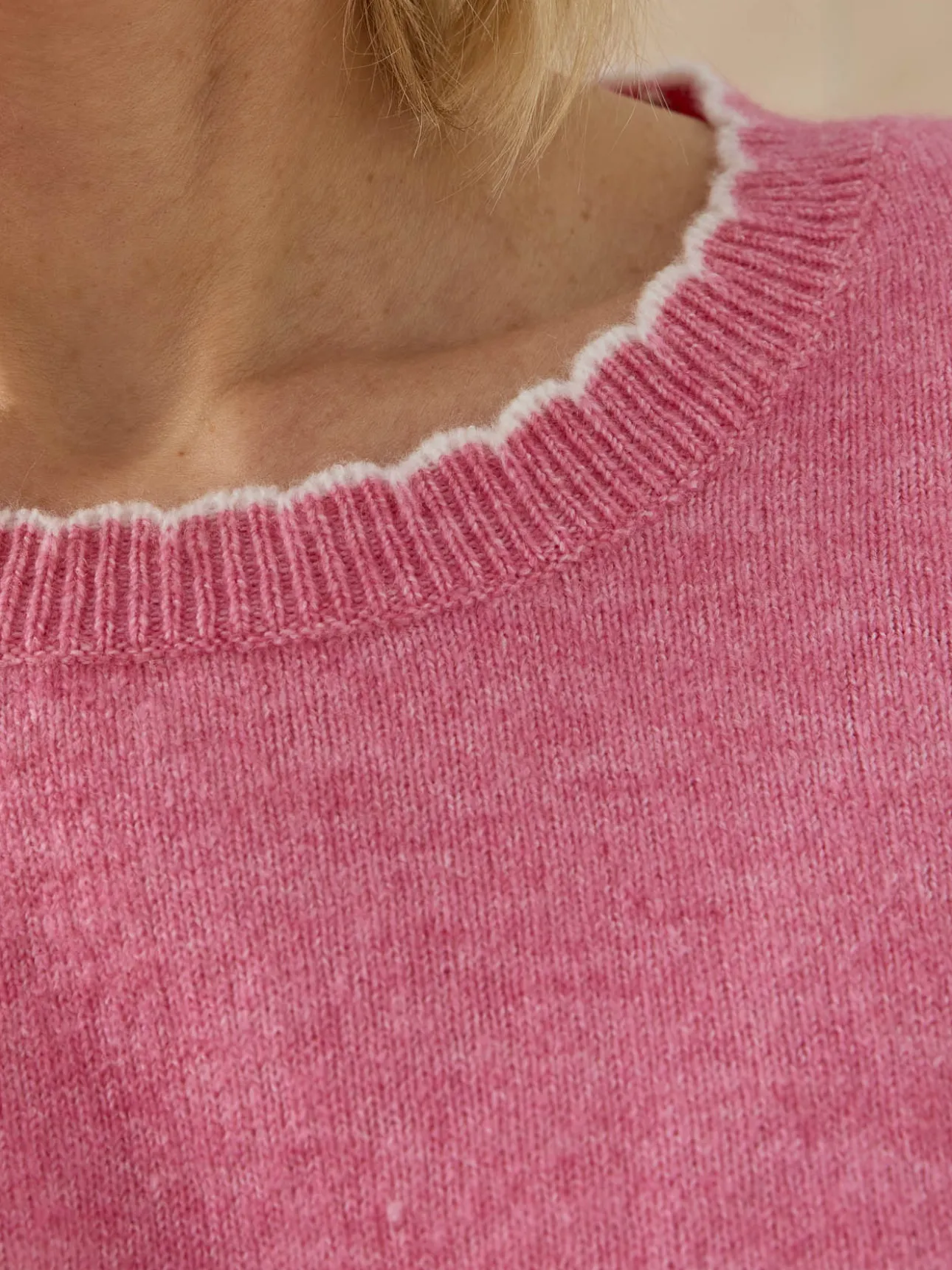 Pull classique avec laine col rond