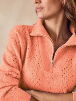 Pull col camionneur zippé