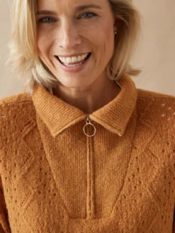 Pull col camionneur zippé