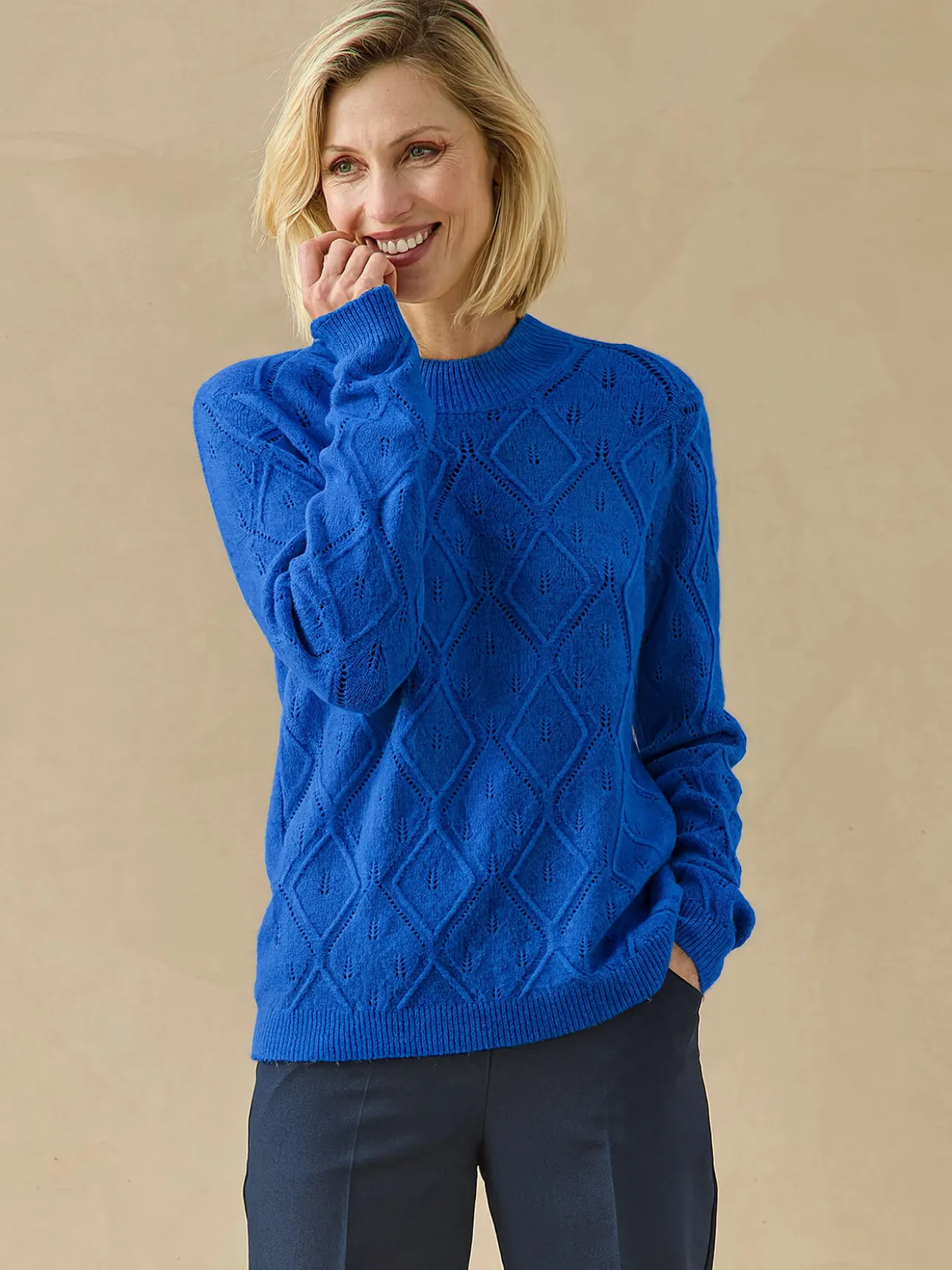 Pull col montant maille ajourée