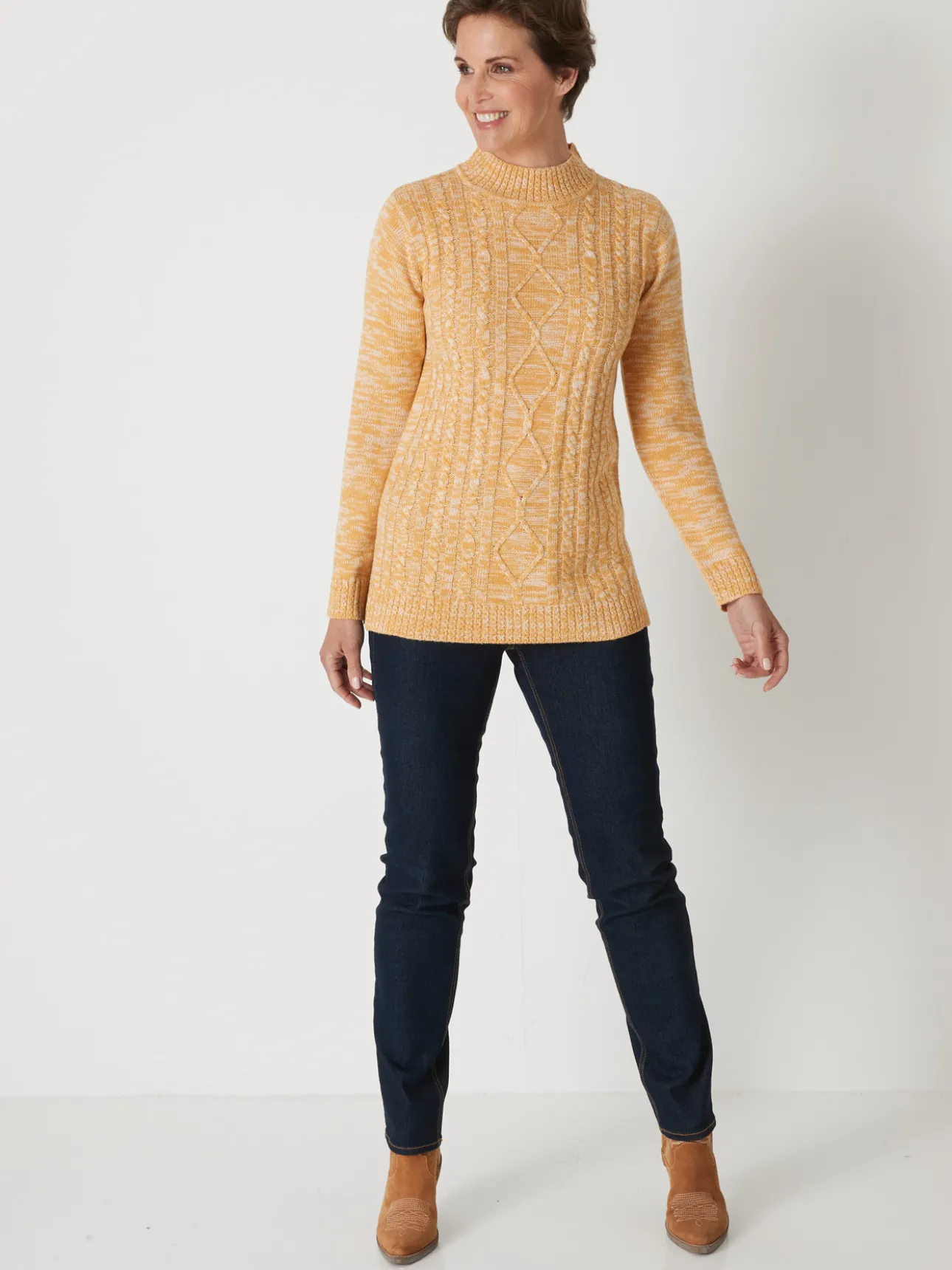 Pull col montant maille torsadée