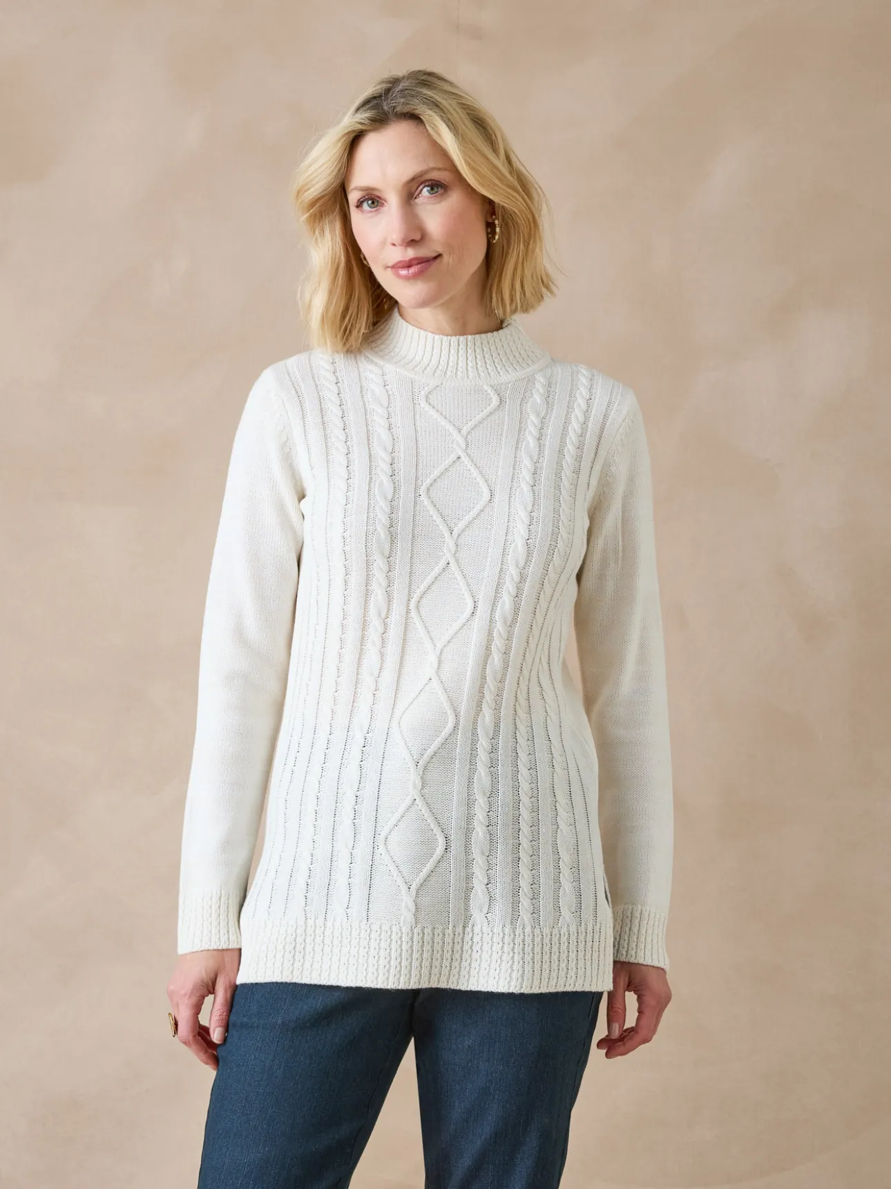 Pull col montant maille torsadée