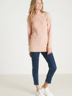 Pull col montant maille torsadée