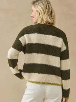 Pull court rayé col rond