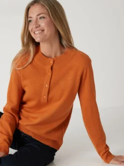 Pull encolure tunisienne